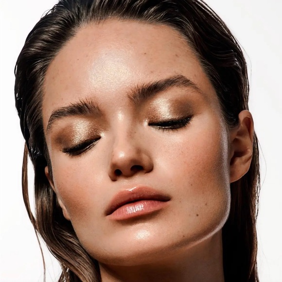 Marc Jacobs Omega Bronzer Coconut Perfect Tan - Picture 11 of 13